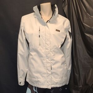 BOARDAPORTS Women's Winter White Jacket Size L